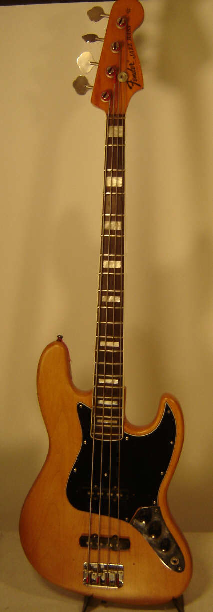 Fender Jazz-Bass 1975 natural refinished a.jpg